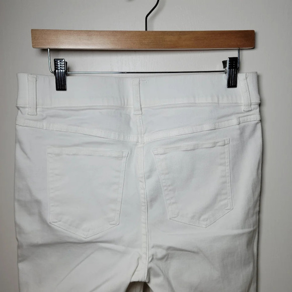 SPANXshape™ EveryWear Ankle Skinny Jeans | Size Large - Picture 10 of 10